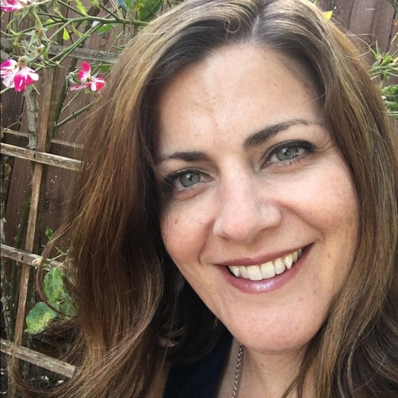 Meet your Posher, Kylene - Picture 1 of 1